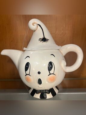 Parker White Ceramic Ghost Teapot with Black Details and Peach Cheeks